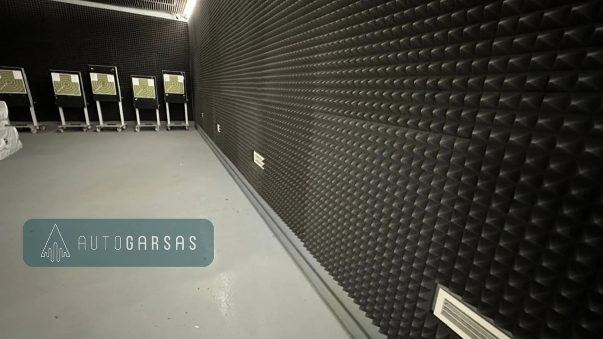 Akustinis porolonas PIRAMIDĖS-L su savaime prilimpančiu paviršiumi (1x1m)