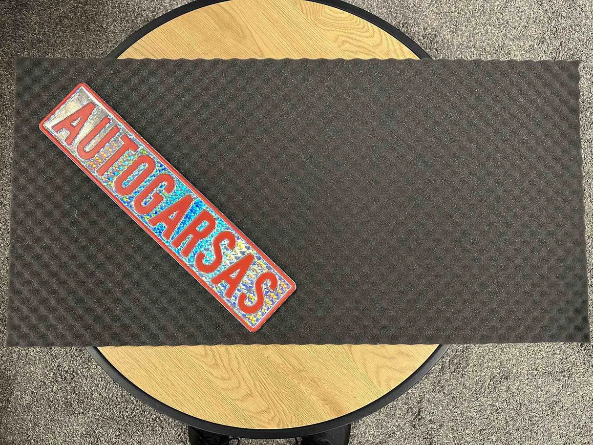 Autoshim 30, garsą sugerianti medžiaga, su savaime prilimpančiu sluoksniu