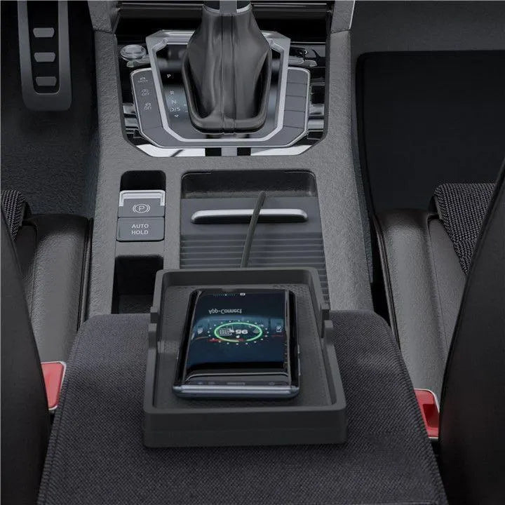 Belaidis greito įkrovimo kilimėlis Goobay 15W, skirtas naudoti transporto priemonėse