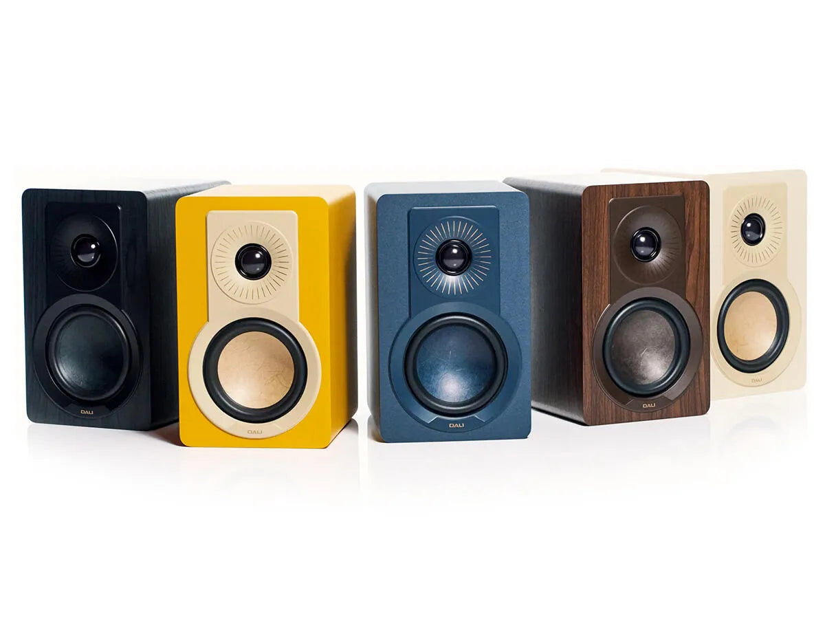Dali KUPID, kompaktiškos 2- jų juostų Hi-Fi lentyninės garso kolonėlės