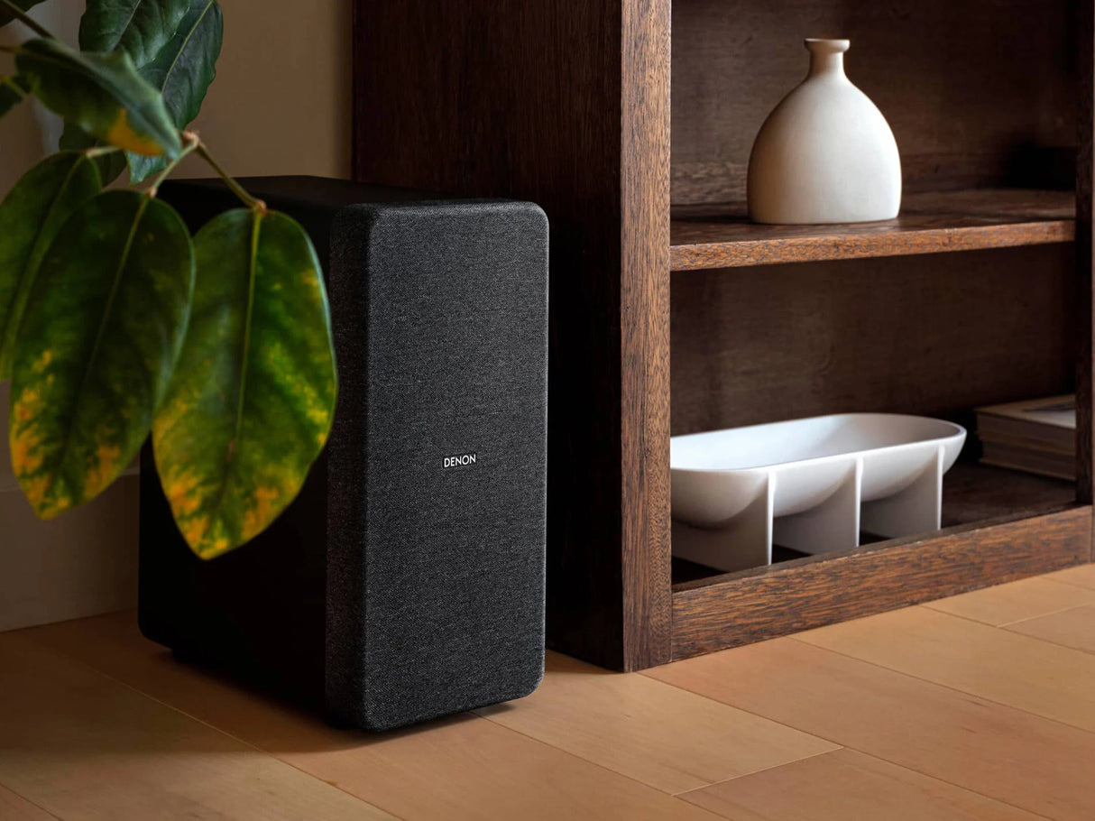Denon DHT-S517, soundbaras Dolby Atmos su beviele žemų dažnių kolonėle