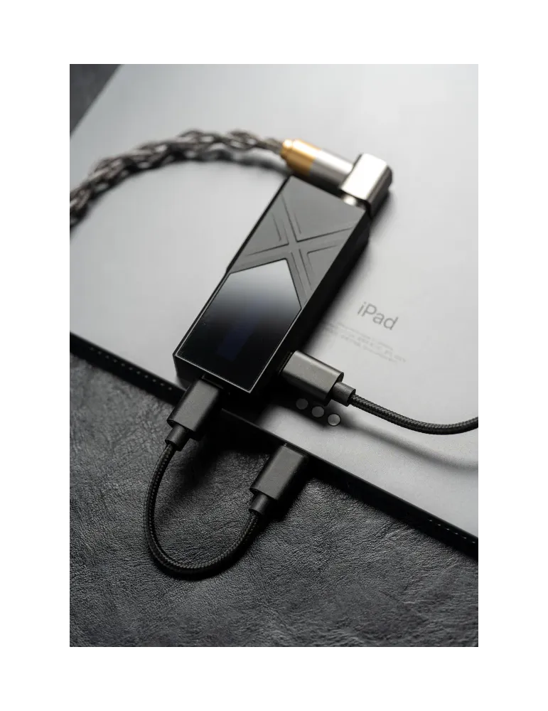 FiiO KA17, ausinių stiprintuvas su DAC