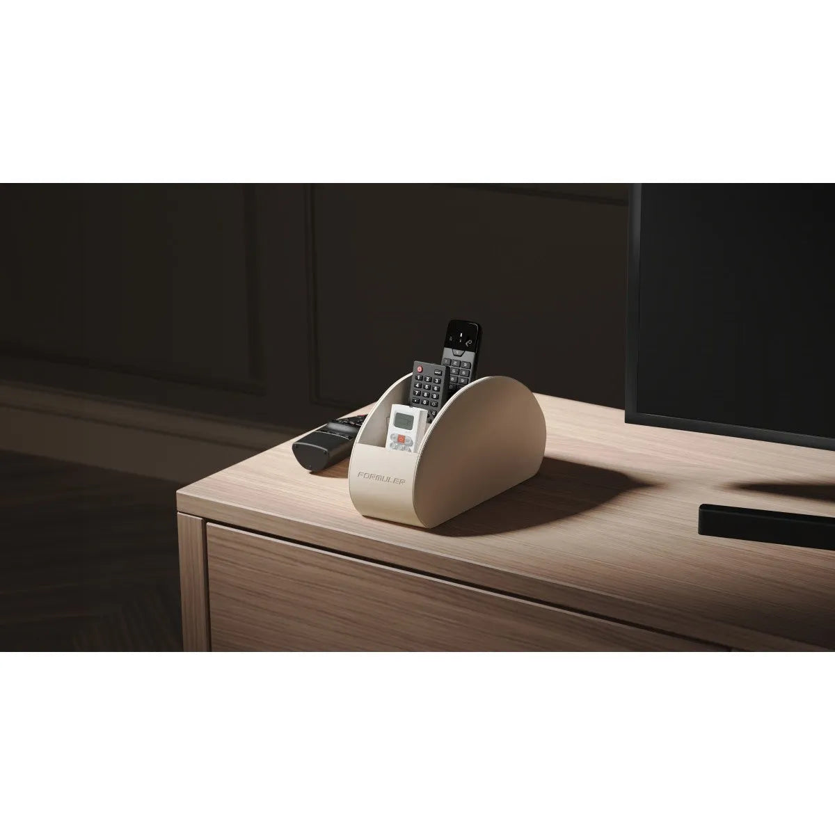 Formuler Remote Organizer, pultelių laikymo dėžutė