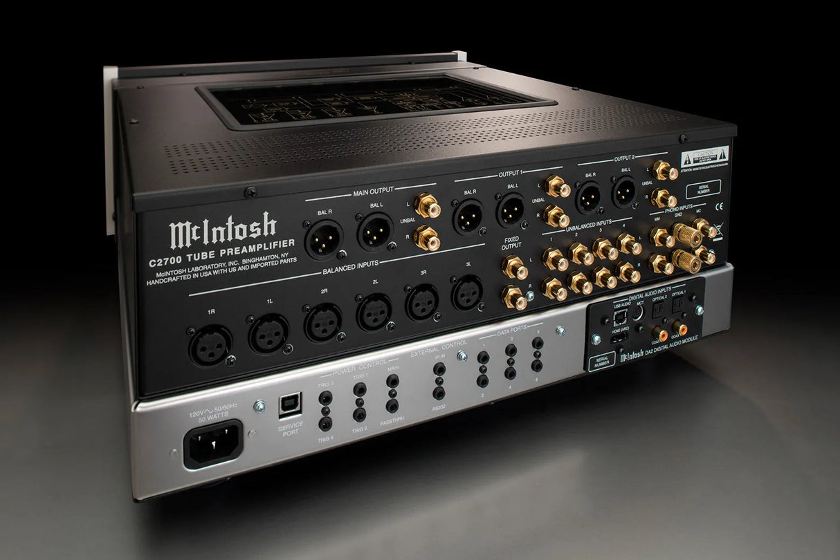 McIntosh C2700, 2-jų kanalų lempinis pradinis stiprintuvas