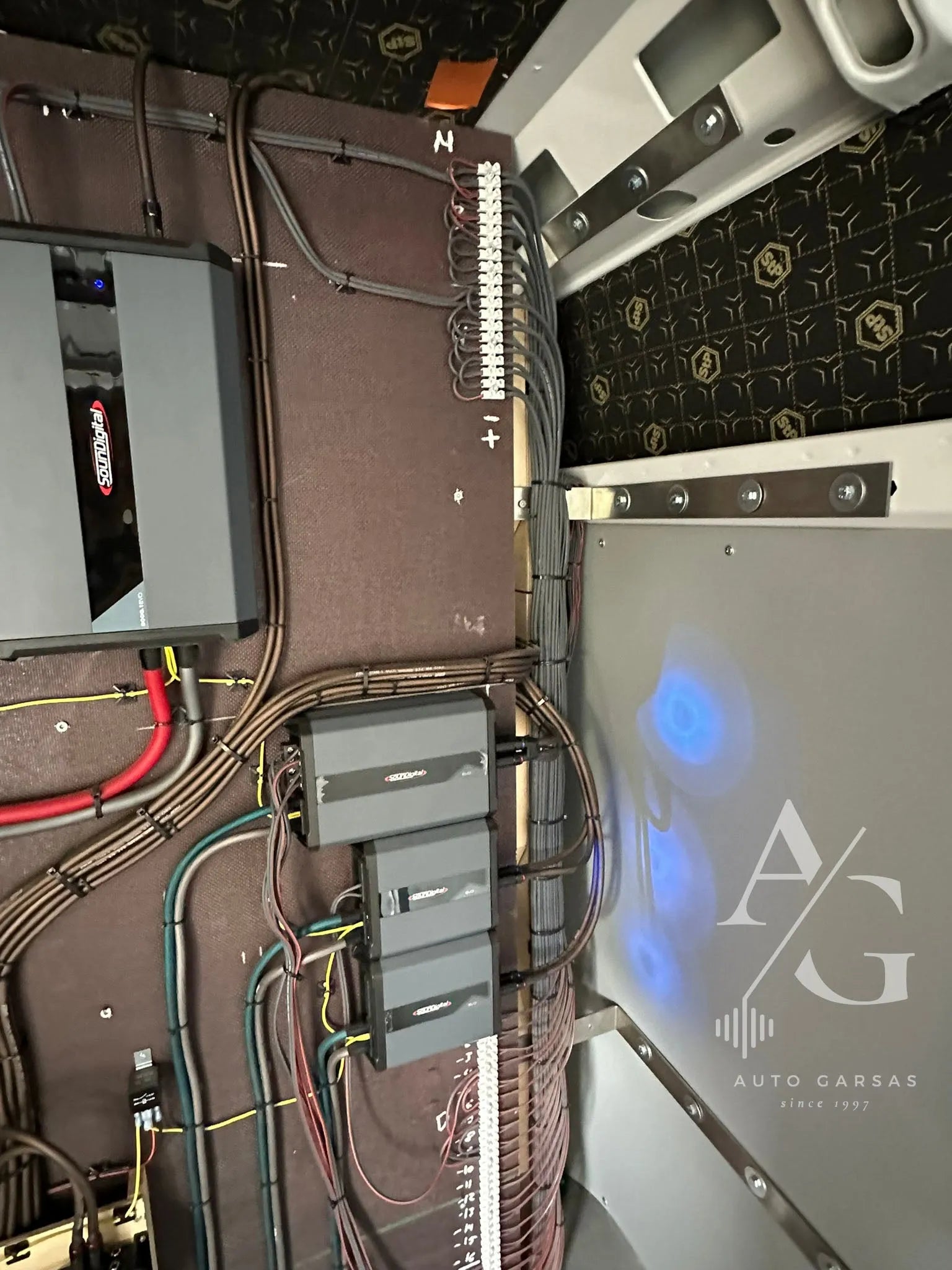 Pioneer demo automobilis Autogarse