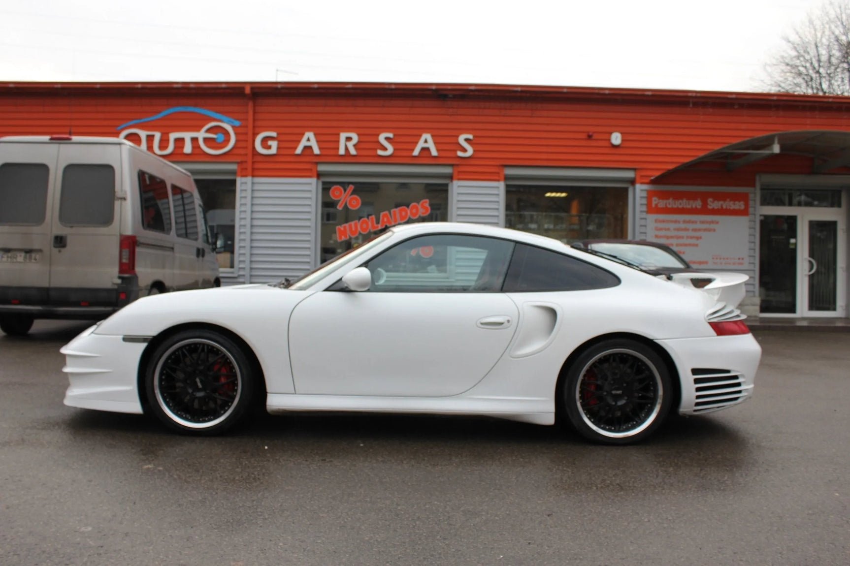 Porsche 911 garso aparatūra