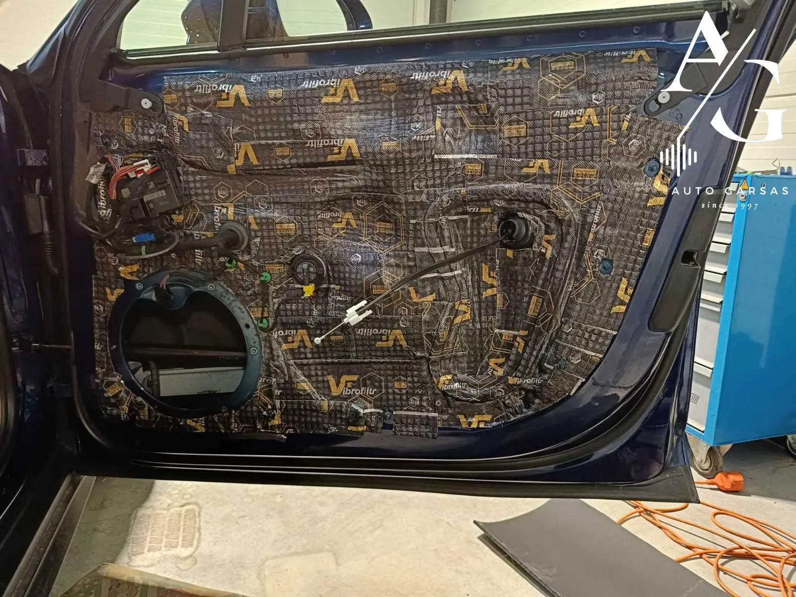 Porshe Panamera - garso izoliacija, bei garso aparatūra