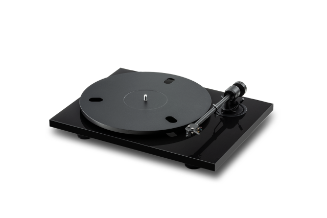Pro-Ject E1.2, patefonas su Pick it MM E galvute