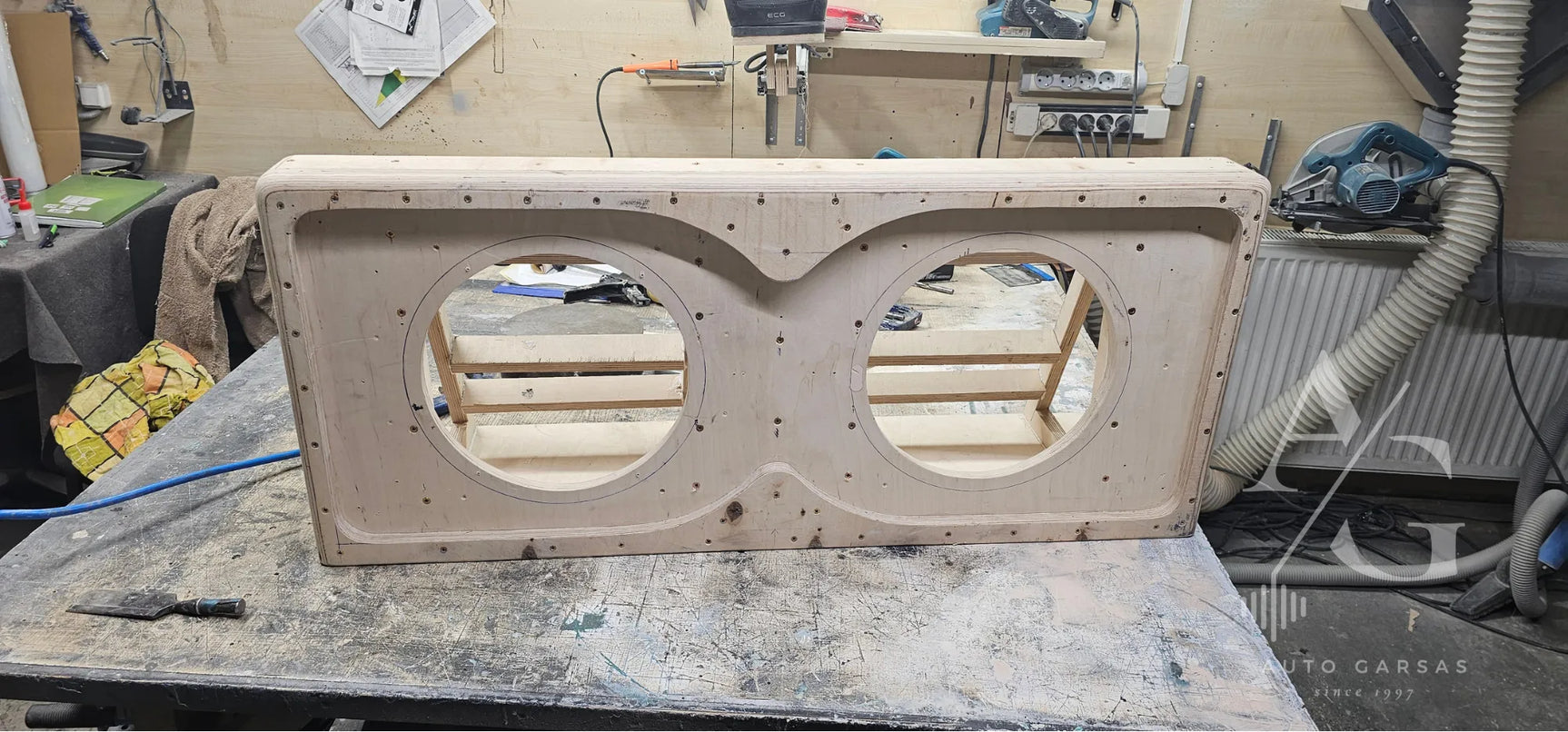 Range Rover L460 (2025m) - Garso izoliacija, bei garso aparatūra