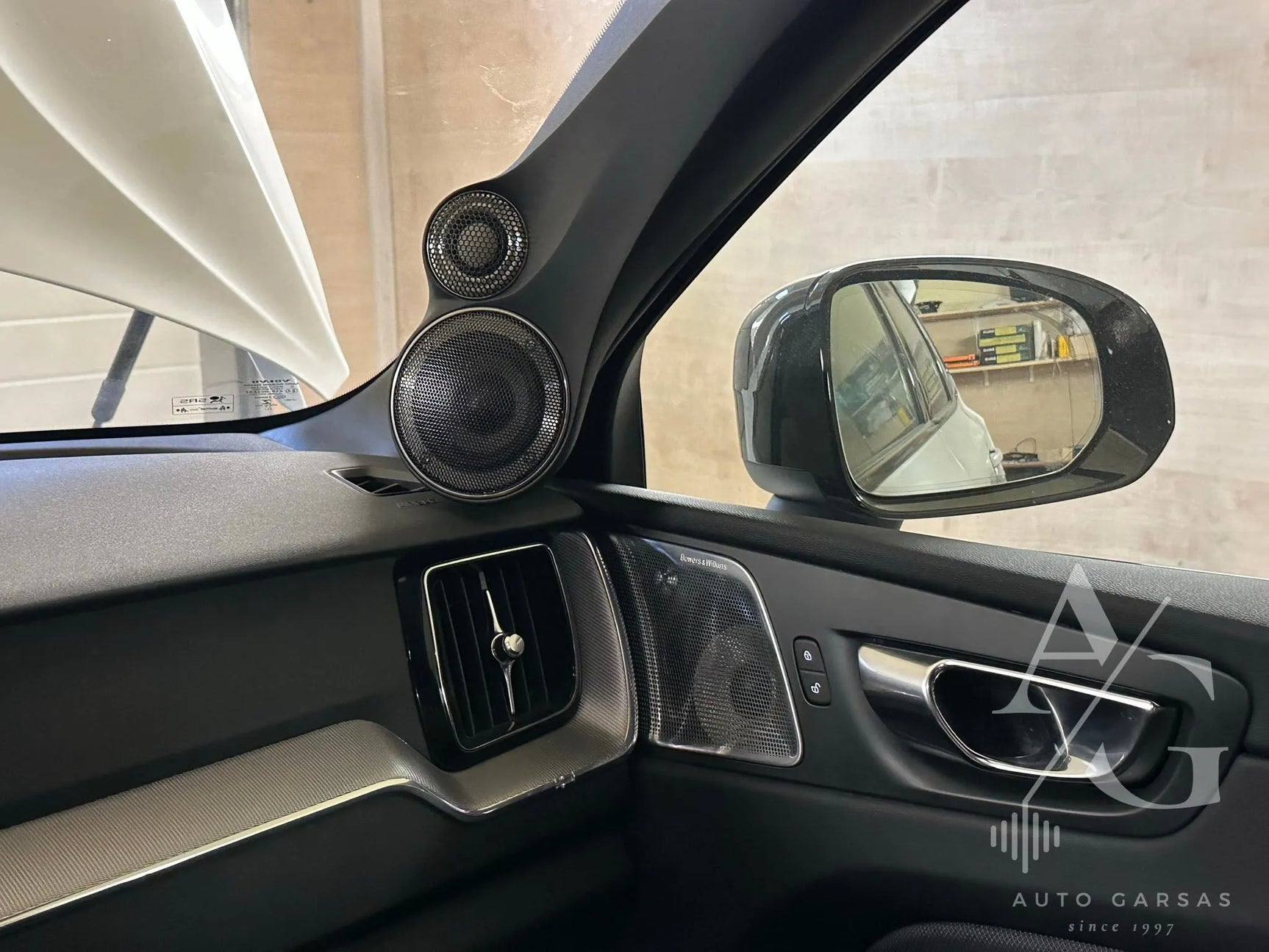 Volvo XC60 (2018-2023m) garso aparatūra