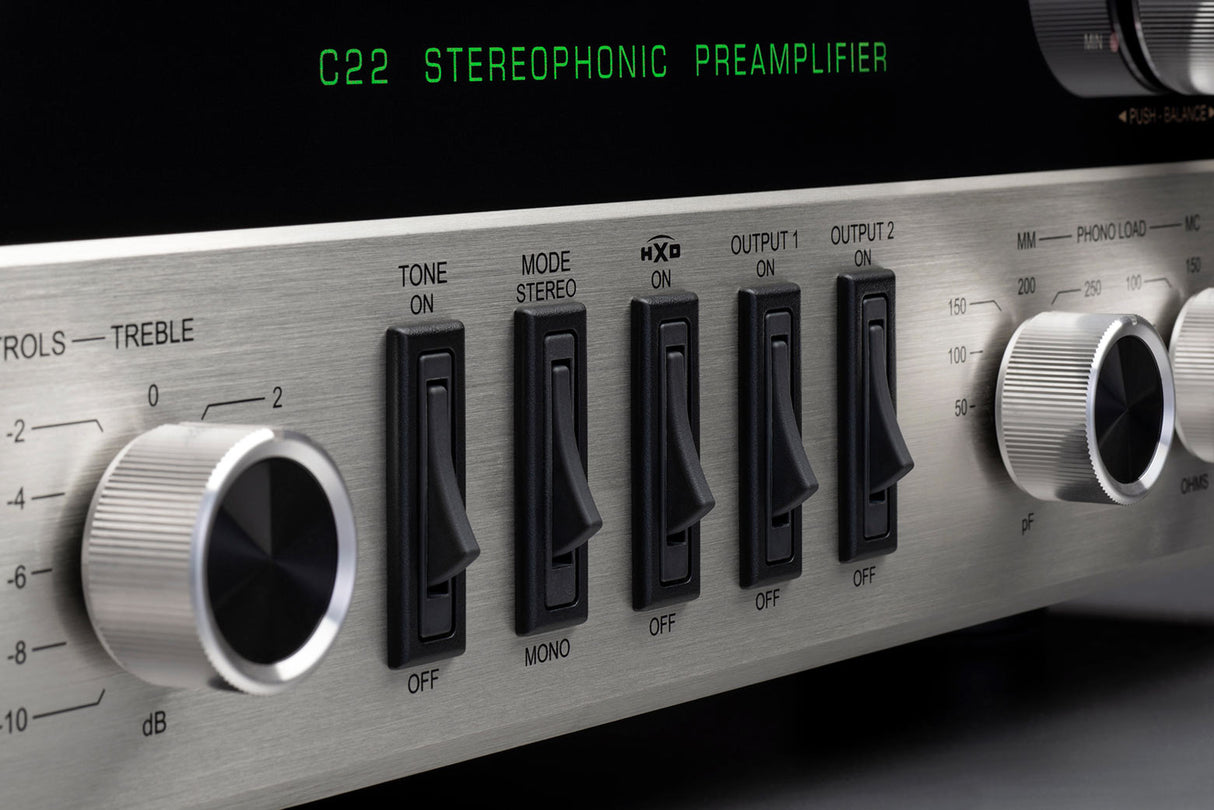 McIntosh C22 Mk V, 2-jų kanalų lempinis pradinis stiprintuvas