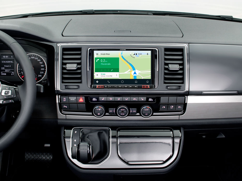 Pažangi navigacinė sistema Alpine X802D-U, 2-DIN, USB, HDMI, BLUETOOTH, Apple CarPlay ir Android Auto GPS navigacija Alpine AUTOGARSAS.LT