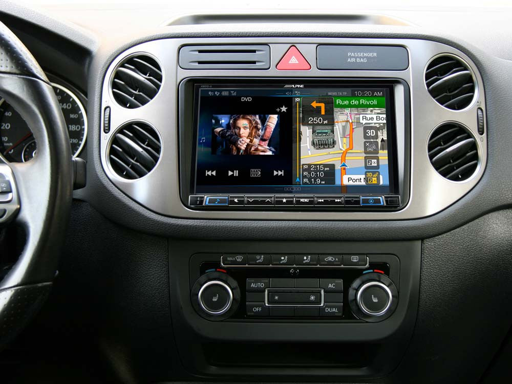 Pažangi navigacinė sistema Alpine X801D-U, su 8-ių colių ekranu GPS navigacija Alpine AUTOGARSAS.LT