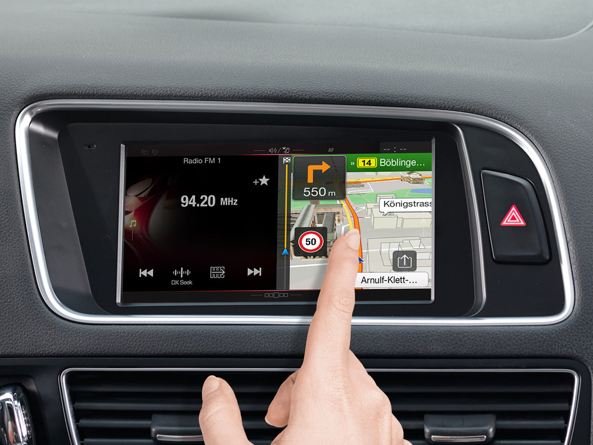 Navigacinė sistema Alpine X701D-Q5, skirta Audi Q5 GPS navigacija Alpine AUTOGARSAS.LT