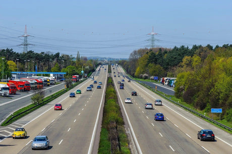 Kokį vaizdo registratorių pirkti ir kaip apsisaugoti nuo trikojų bei nežymėtų automobilių (2020 m.)