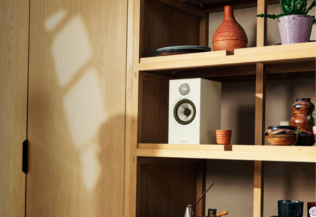 Garso kolonėlės mažam kambariui: Ką rinktis ribotoje erdvėje?