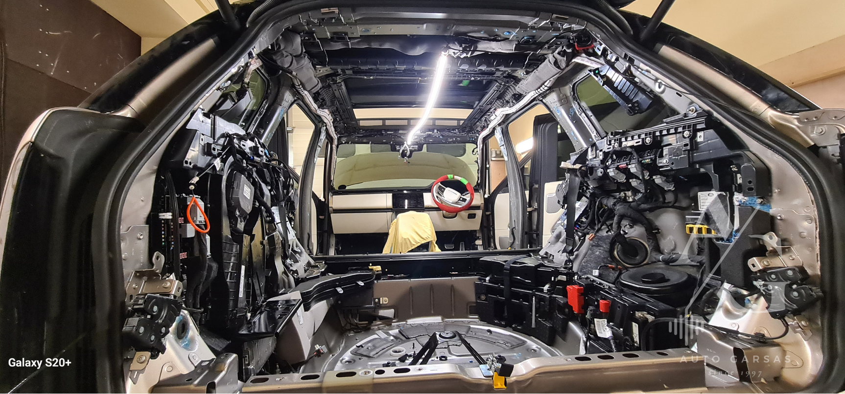 Range Rover / L460 - Garso izoliacija, bei garso aparatūra