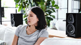 Sonus Faber LUMINA I, lentyninė garso kolonėlė (įvairių spalvų)