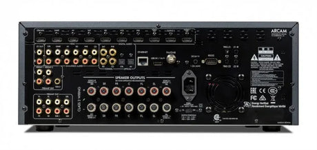 ARCAM AVR390, AV resyveris- stiprintuvas