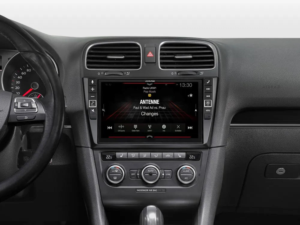 Alpine X902D-G6, automobilinė multimedija - prietaisų skydelis su multimedijos ekranu