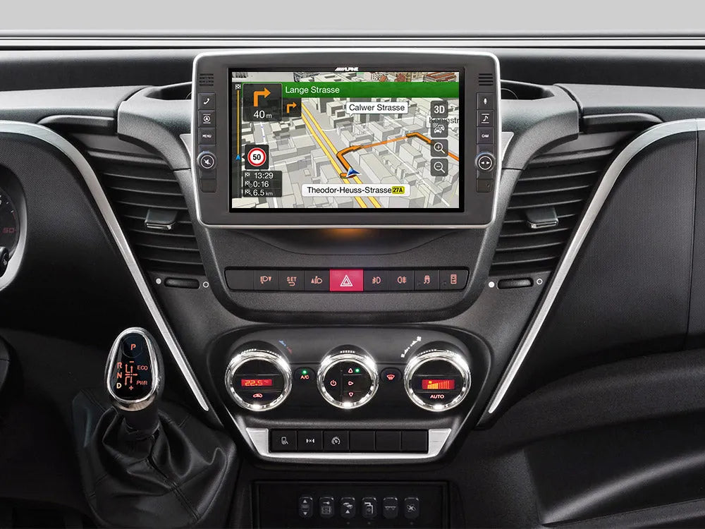 Alpine X903D-ID, automobilinė multimedija su navigacija, Apple CarPlay ir Android Auto - Navigacijos ekranas su žemėlapiu ir pavarų svirtis