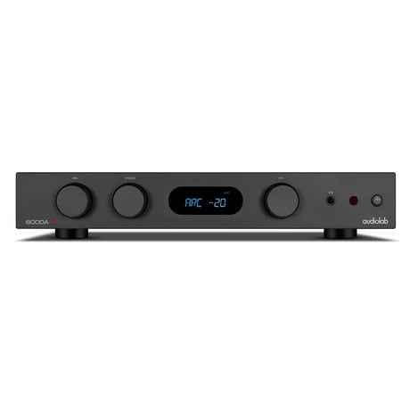 Audiolab 6000A MKII, integruotas stereo garso stiprintuvas - priekinė panelė su ekrano ir valdymo elementais