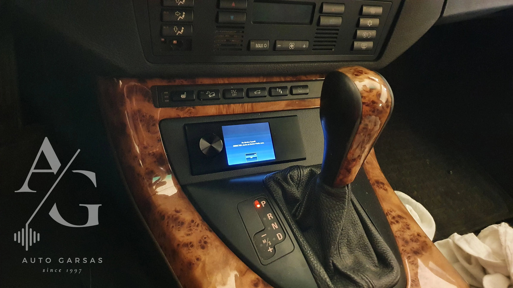 BMW X5, garso aparatūra ir garso izoliacija