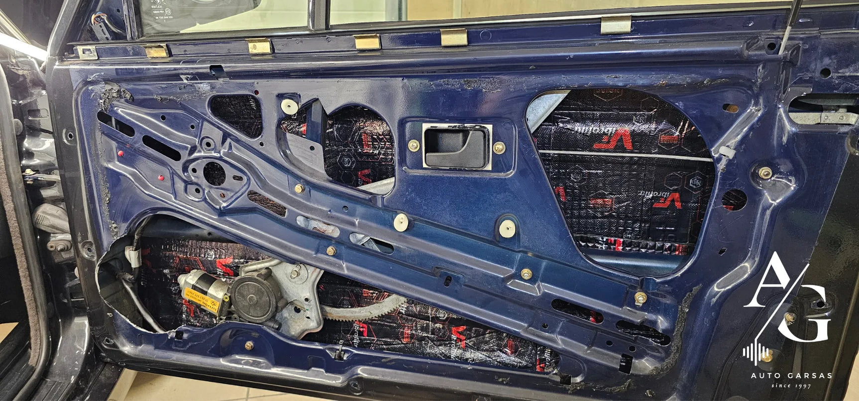 BMW 3 kabrioletas - Garso aparatūra