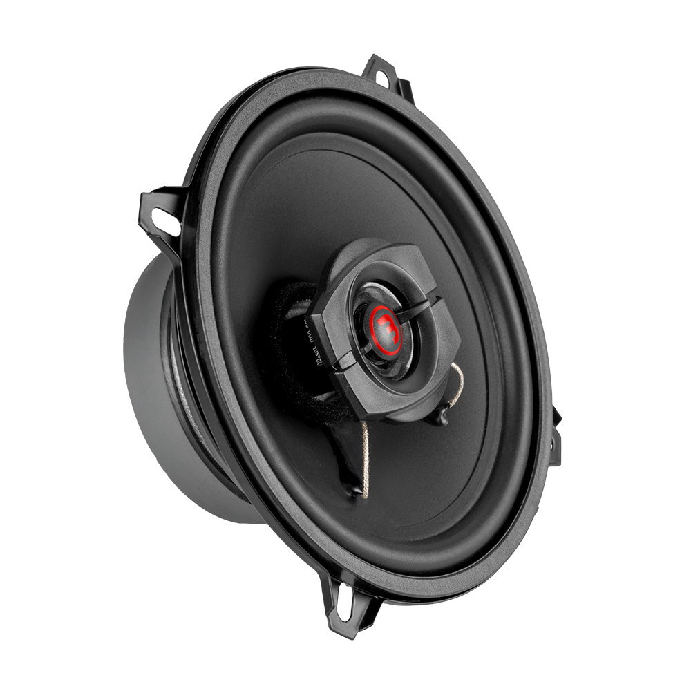 Bass Habit Rebel R130, 13 cm koaksialiniai automobiliniai garsiakalbiai - Garsiakalbis iš kampo su raudonu logotipu