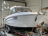 Bayliner Antares 7 (2026m), sumontuota kateriui jūrinė garso aparatūra