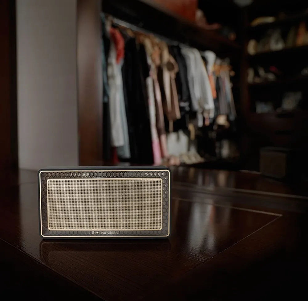 Belaidė garso kolonėlė Bowers & Wilkins T7 su Bluetooth