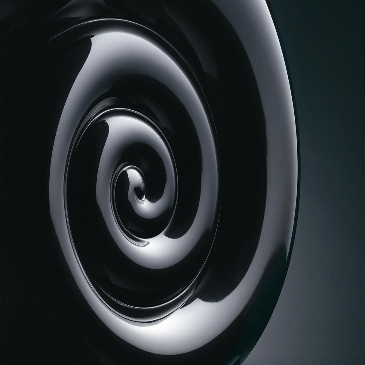 Bowers & Wilkins Nautilus, grindinės garso kolonėlės (įvairių spalvų)