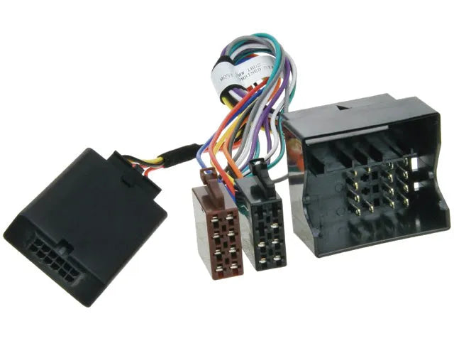CTSBM004.2 magnetolos valdymo ant vairo adapteris BWM E46/E39/E53 - Juodas adapteris su jungtimis