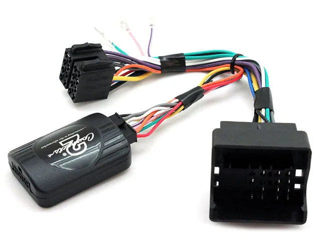CTSVW003.2 CAN BUS valdymo ant vairo adapteris VW Touareg - Juodas valdymo blokelis su laidais ir jungtimis