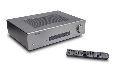 Cambridge Audio CXA81, Integruotas stereo stiprintuvas su DAC - stiprintuvas ir nuotolinio valdymo pultas