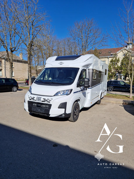 Carado Kemperis, galinės vaizdo kameros montavimas