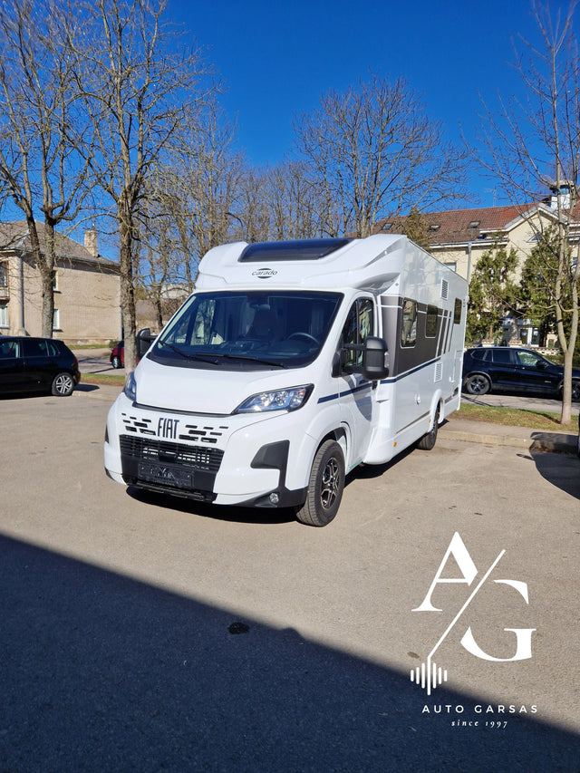 Carado Kemperis, galinės vaizdo kameros montavimas