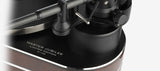 Clearaudio Master Jubilee, patefonas - detalus vaizdas su užrašu "MASTER JUBILEE