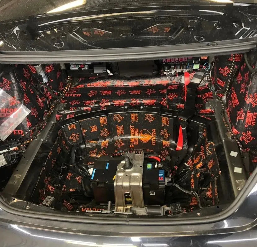 Comfort Mat COBRA, 2.3mm vibro izoliacija (0.5x0.7m) - Automobilio bagažinės interjeras su vibroizoliacija