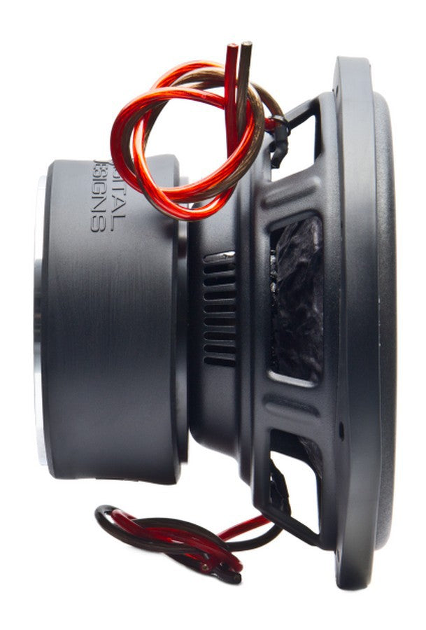 DD Audio 2518c D2 - Šoninis vaizdas su laidais ir logotipu