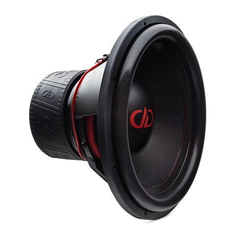 DD Audio 818f-D1 - Garsiakalbio magnetas su logotipu ir raudonomis detalėmis