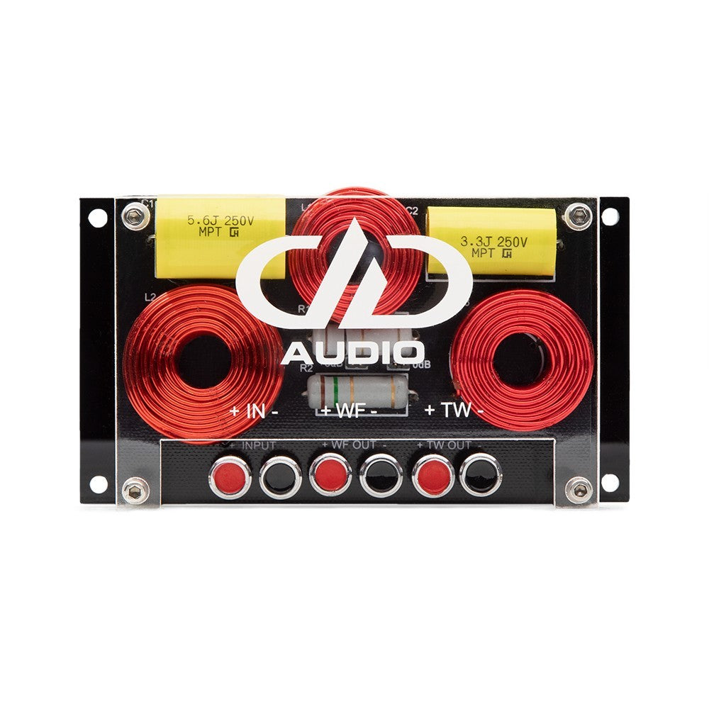 DD Audio CX02 - vidinis komponentų vaizdas su jungtimis