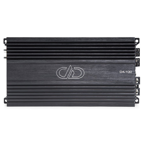 DD Audio D4.100 - šoninis vaizdas su jungtimis ir modeliu