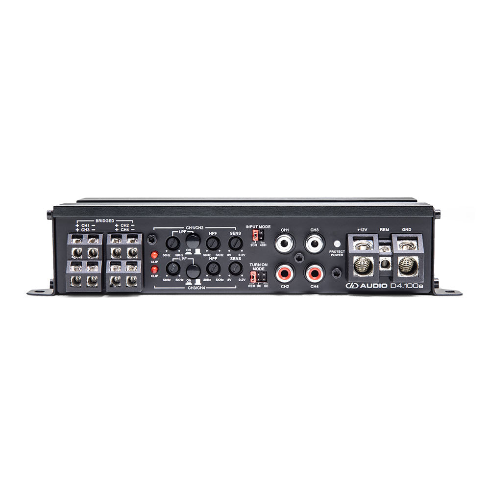 DD Audio D4.100a - galinė panelė su jungtimis ir valdikliais