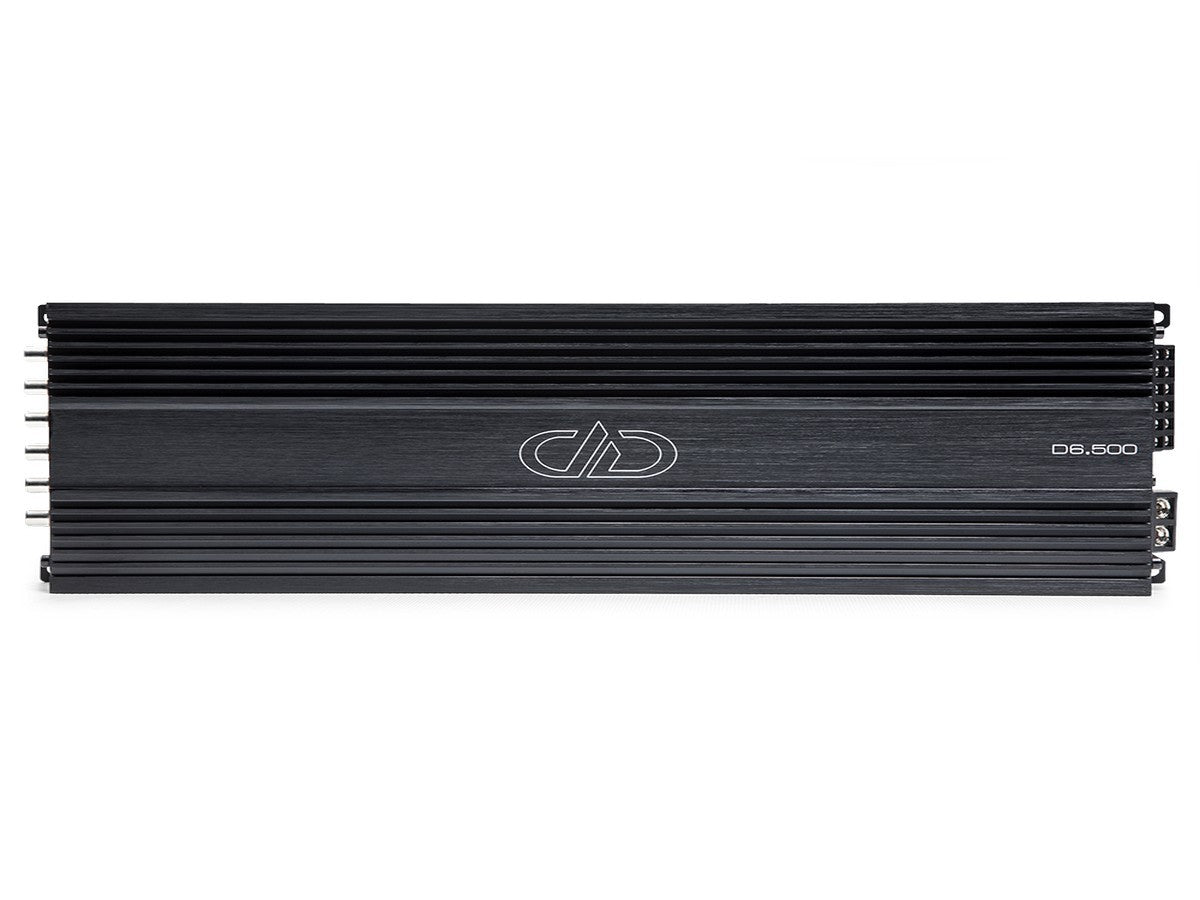 DD Audio D6.500 - šoninis vaizdas su jungtimis ir logotipu