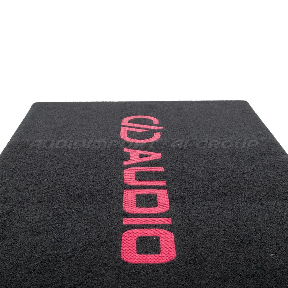 DD Audio LE-M08d - juodas paviršius su rožiniu logotipu