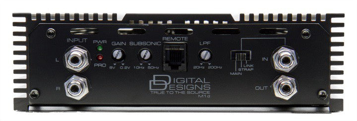 DD Audio M1d - galinė panelė su jungtimis ir valdymo elementais