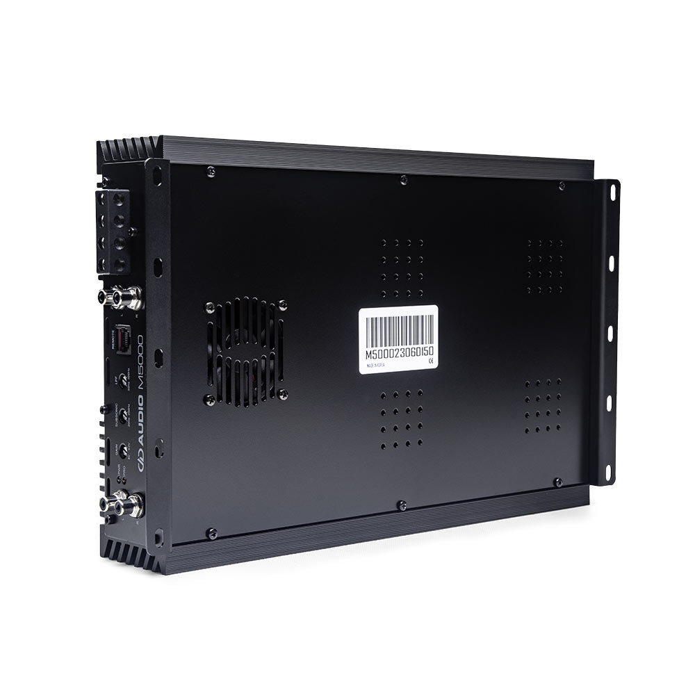 DD Audio M5000 - Galinė panelė su jungtimis ir aušinimo grotelėmis