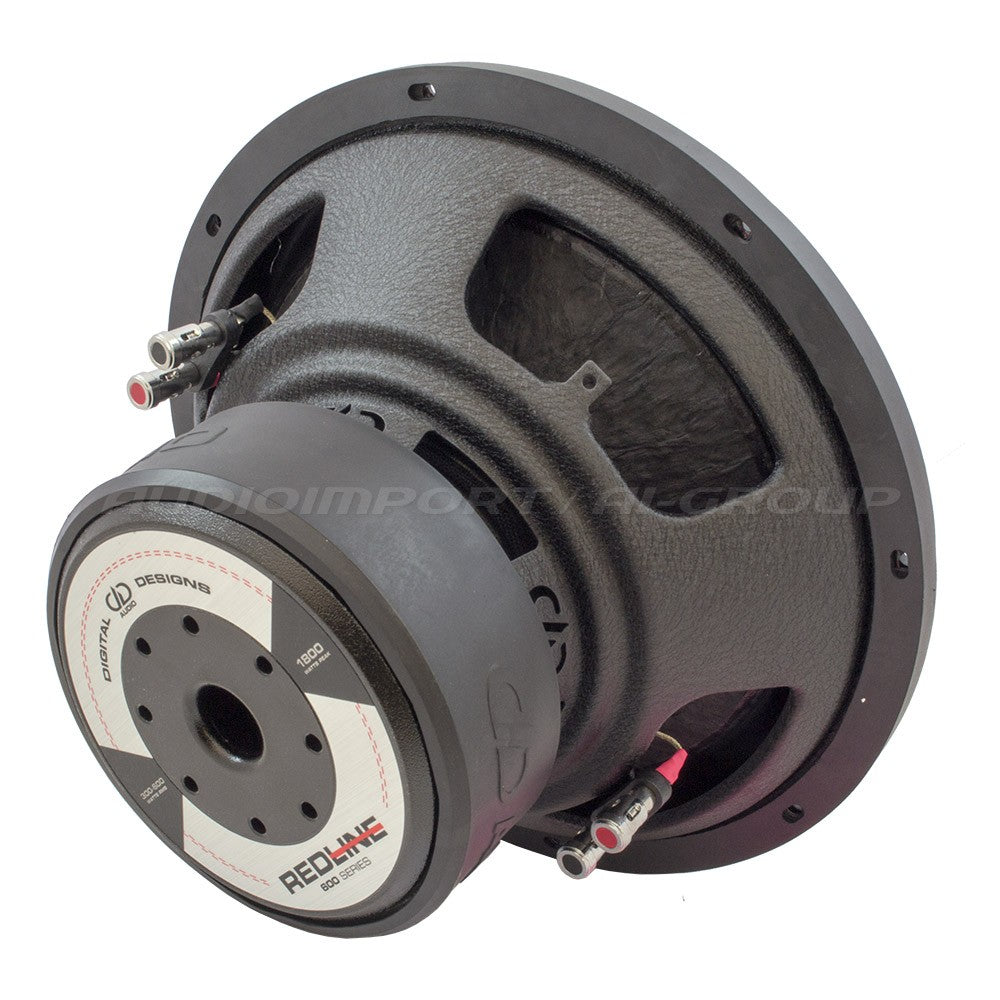 DD Audio Redline 612d D4 - Galinė dalis su jungtimis ir etiketėmis