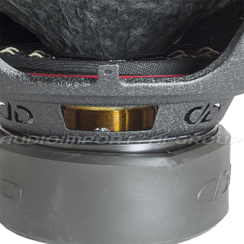 DD Audio Redline 615d D4 - ritės ir tvirtinimo detalės iš arti